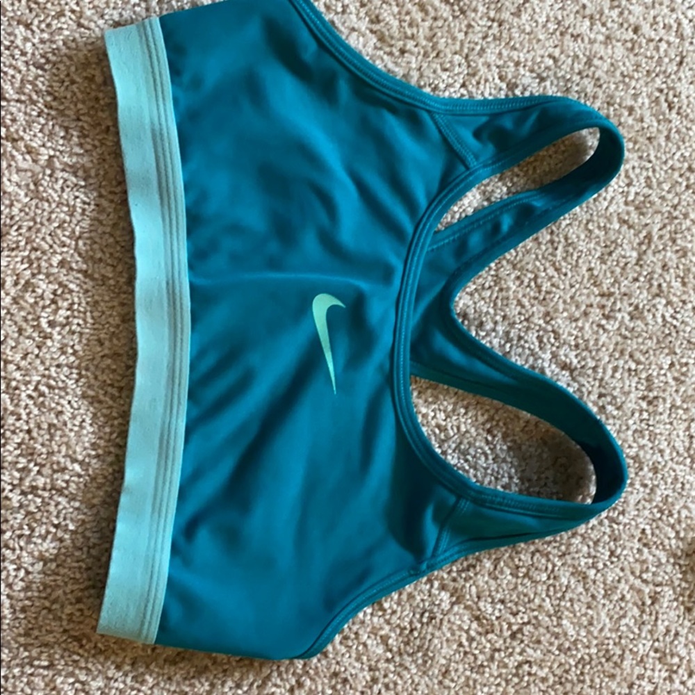 Nike sports bra